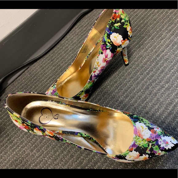 Floral pumps - Picture 2 of 4